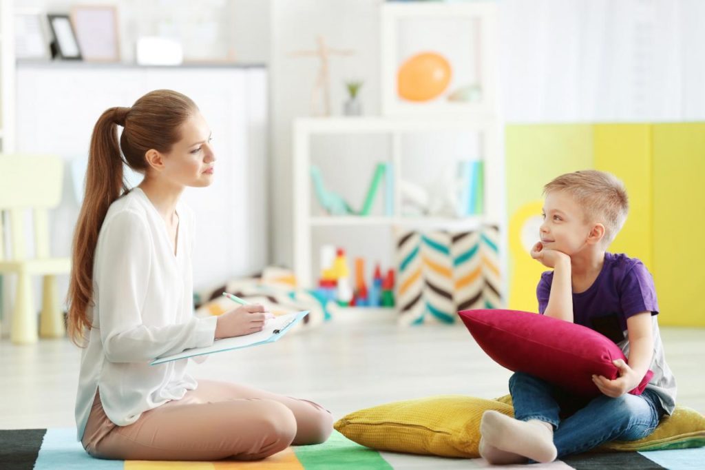 Как найти хорошего психолога для детей в Омске